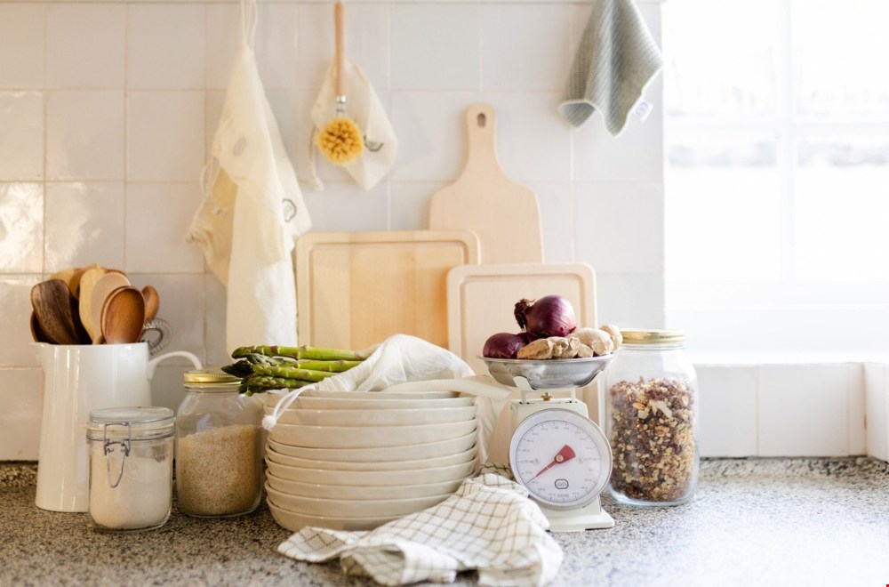 Stappenplan: zo begonnen wij met een plasticvrije keuken